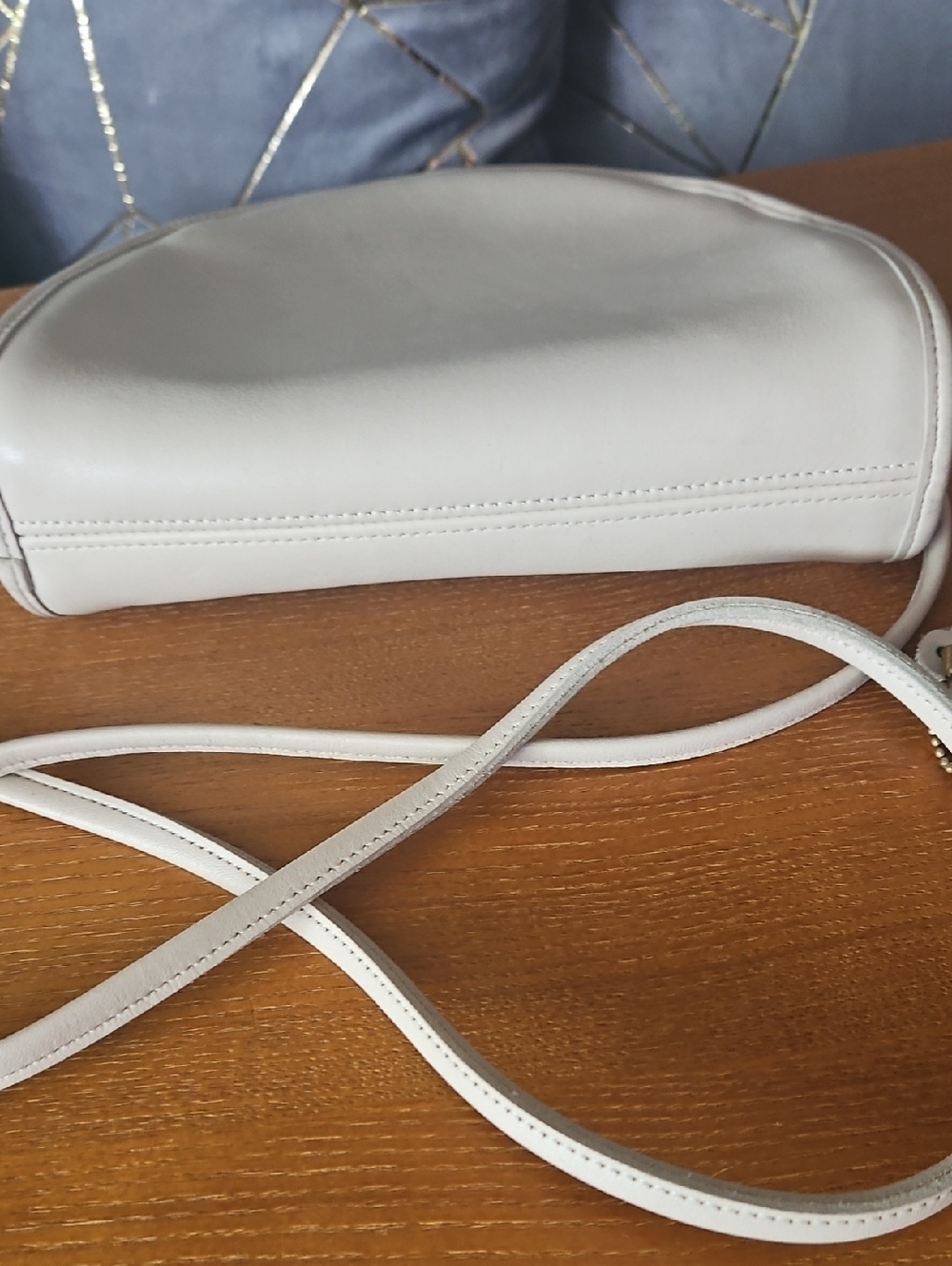 COACH Kimball Vintage Bone Leather Crossbody Bag - Minimal Half-Moon Design - Picture 6 of 10